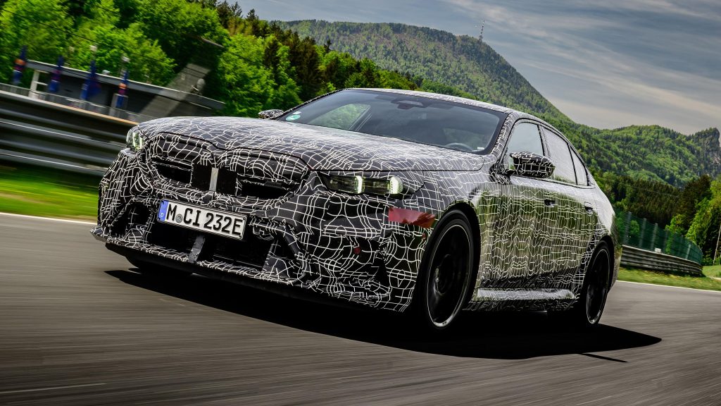 BMW M5 tests radical 2027 facelift with horizontal kidney grille