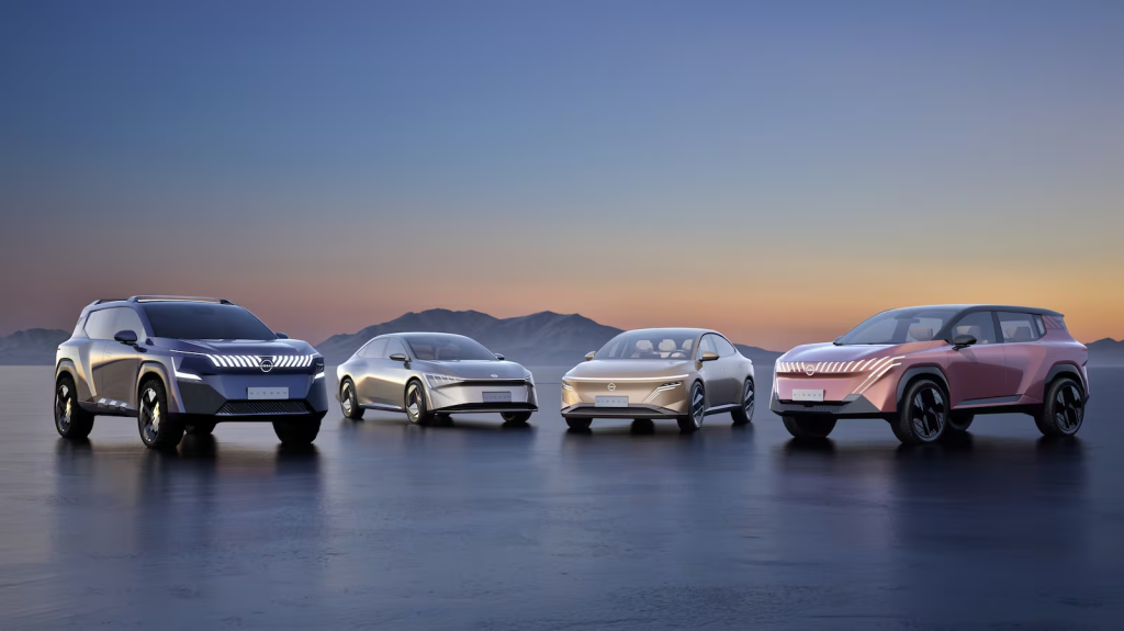 Nissan reveals Beijing concepts with auxiliary lights April 24