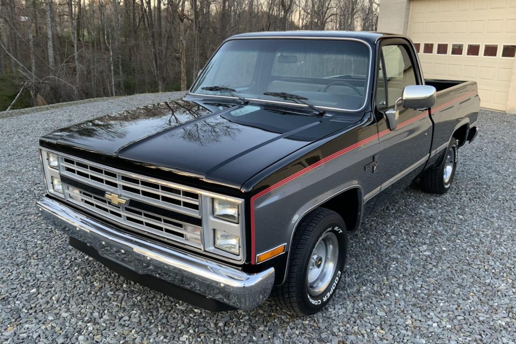 1985 Chevrolet C10 returns to original Arkansas family after restoration