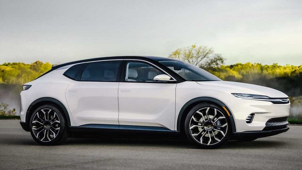 Chrysler launches two SUVs under $30,000 targeting mainstream buyers