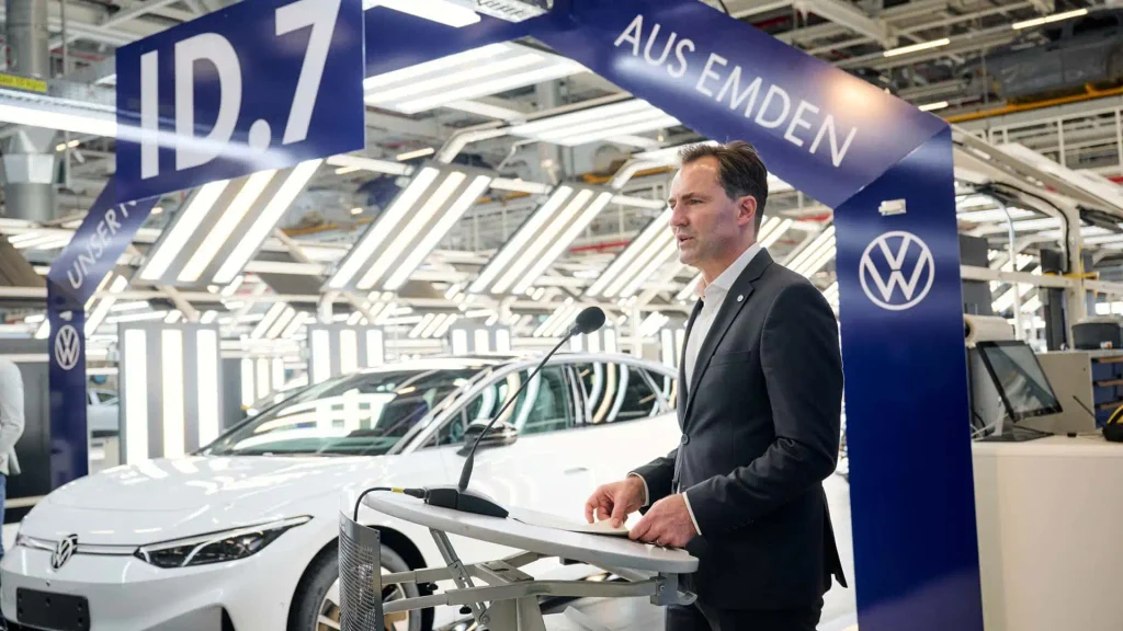 VW Plans to Shut Four German Plants by 2034, 140,000 Jobs at Risk