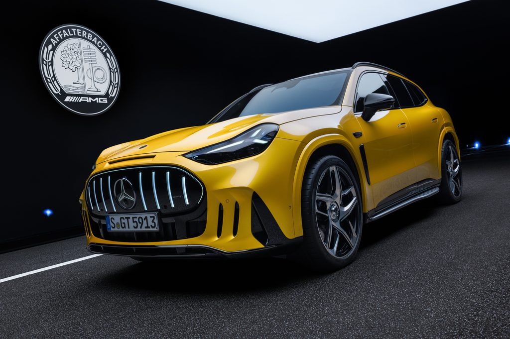 Mercedes-AMG GT SUV Debuts With 1,153 HP and Three Motors