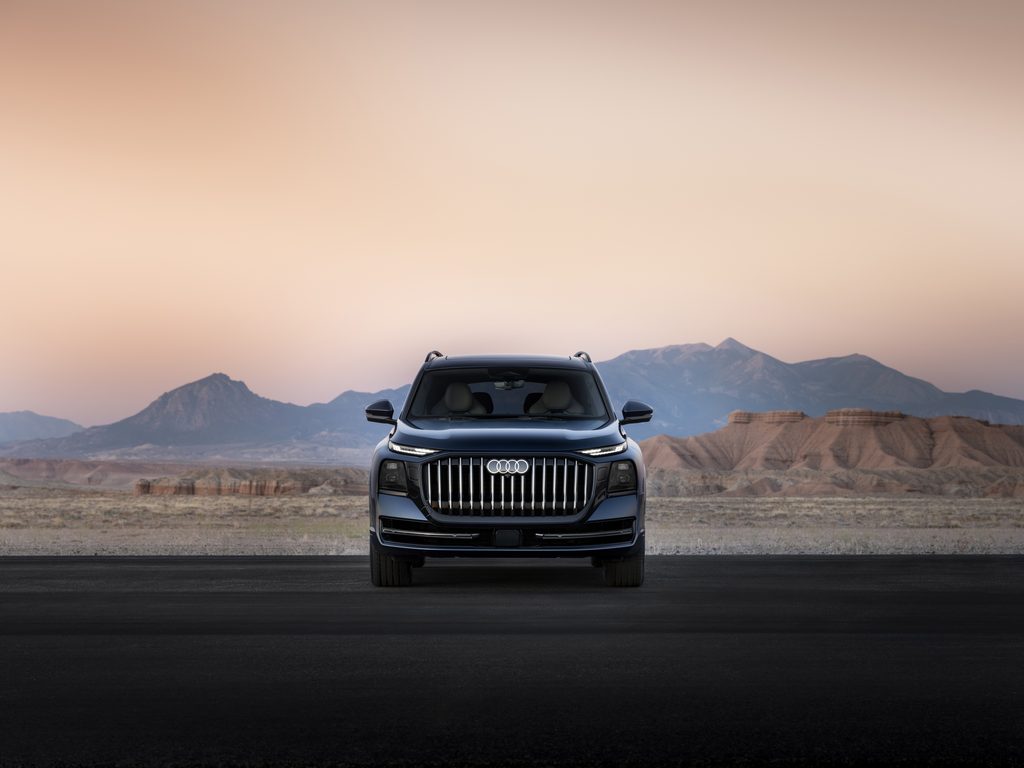 Audi Q9 Debuts 512-Segment Curved OLED Taillights