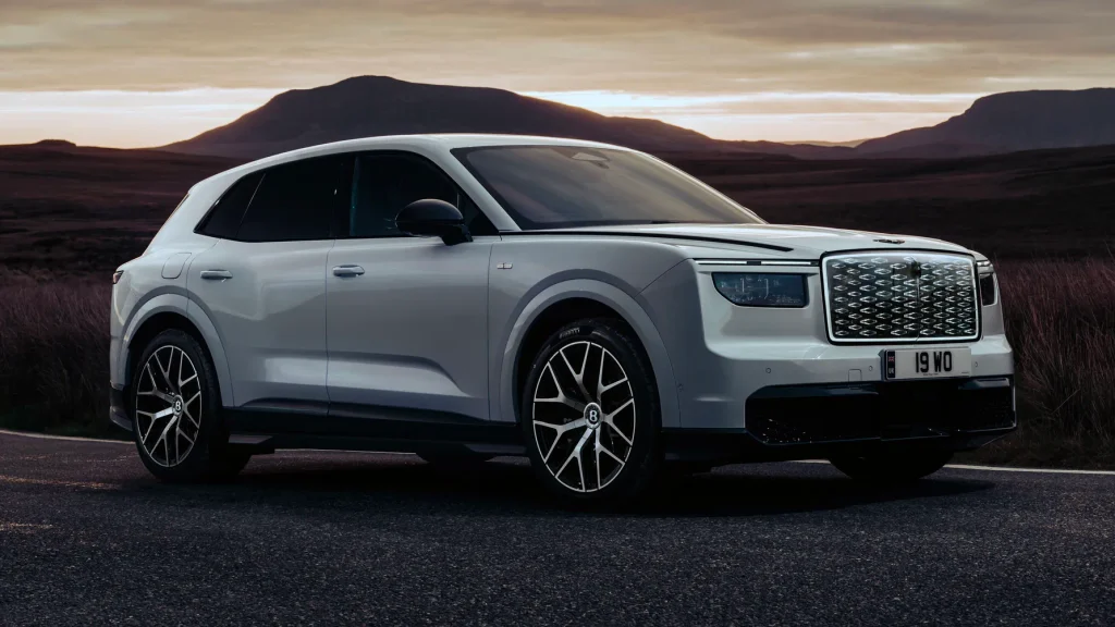 Bentley Torcal First Edition Arrives with 876 hp and 28 Speakers